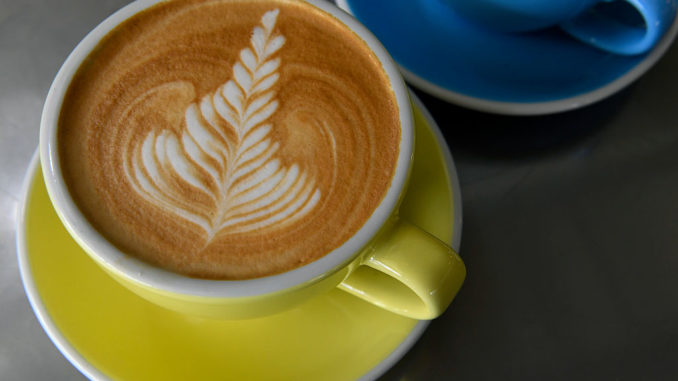 咖啡是全球消费金额最大的饮料。