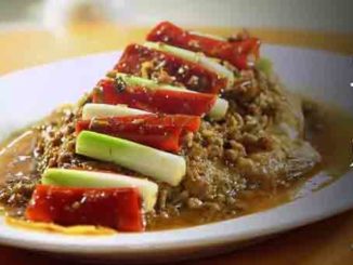 精彩视频：大厨教您出好菜之川菜“干烧鱼”。
