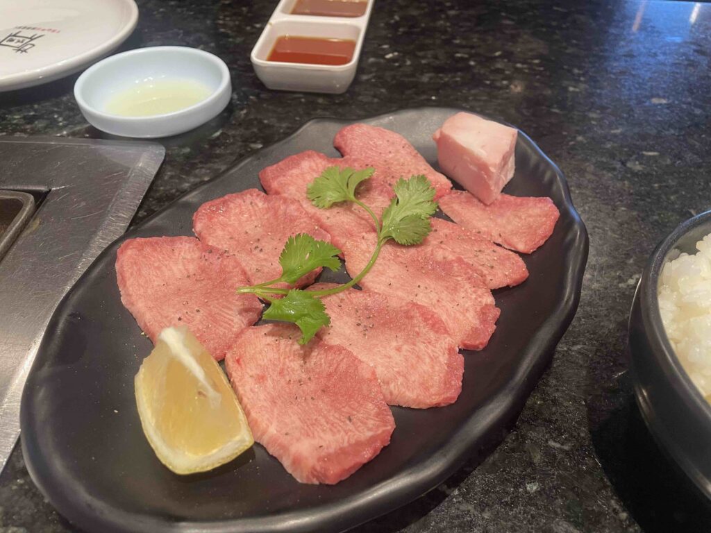 正宗日本和牛烤肉店：圣地亚哥鹤桥烧肉（Tsuruhashi Japanese BBQ）的牛舌