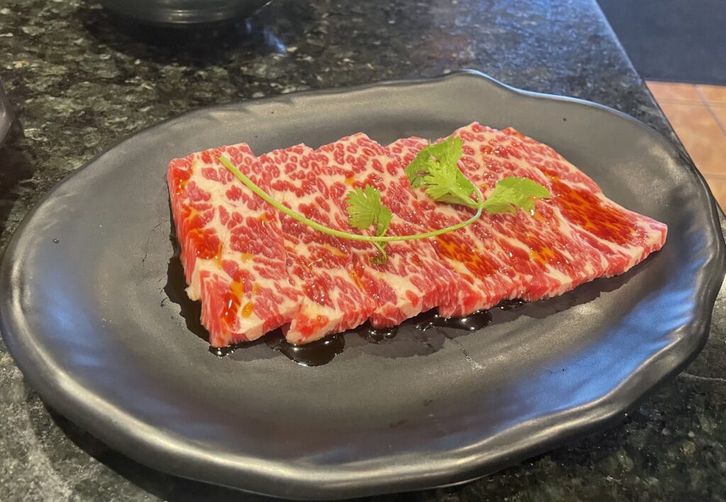 圣地亚哥正宗日本和牛烤肉店：鹤桥烧肉（Tsuruhashi Japanese BBQ）的神户牛小排Kobe Boneless Beef Short Rib